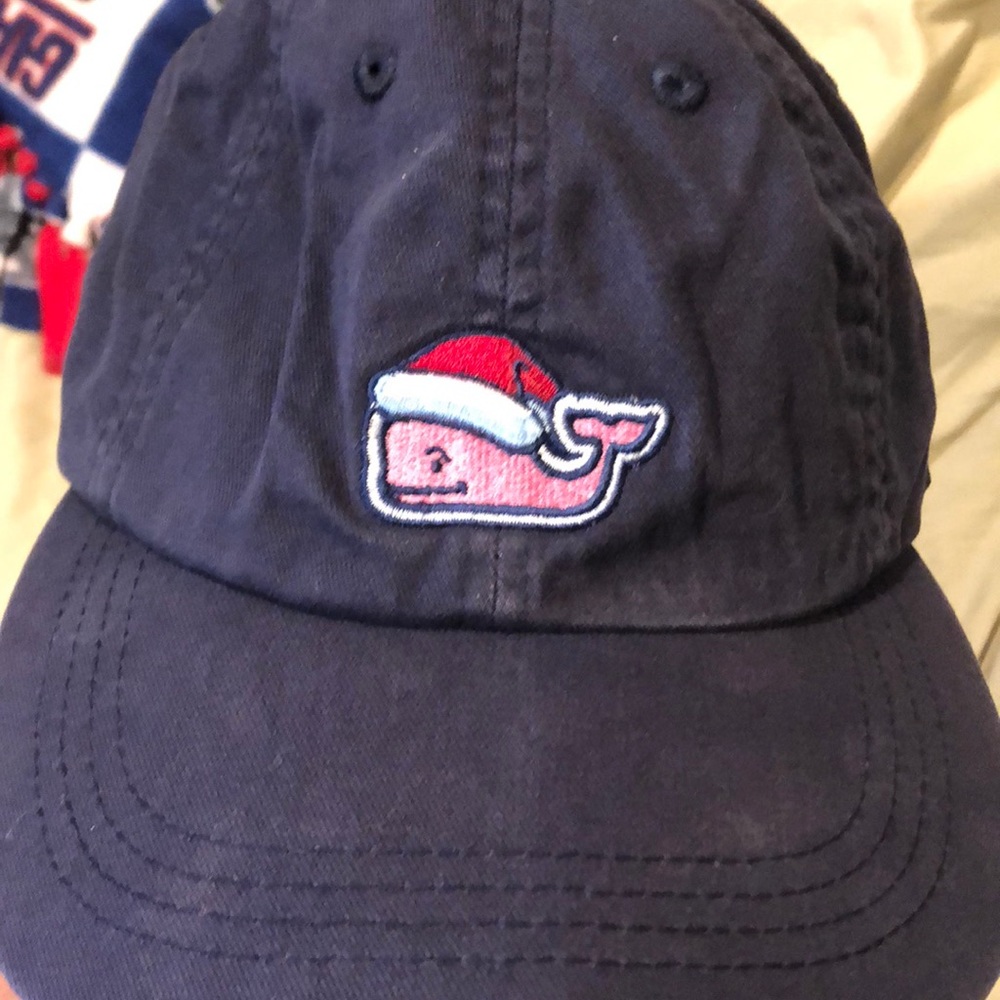 Vineyard Vines Christmas Hat